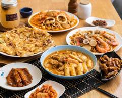 食食嗑嗑｜煎餅 炒年糕 鍋燒 蓋飯