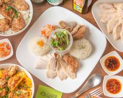 コムガー（ベトナム鶏飯）専門店のＬＯＴＵＳ（ロータス）