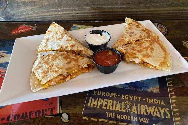 Order Buffalo Chicken Quesadilla food online from Lindburgers store, Jupiter on bringmethat.com