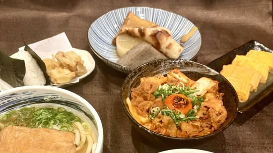 だいきち(うどん、丼もの、定食、おでん等)