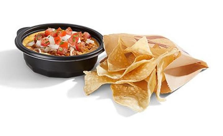 Chips & Nachos Supreme Dip