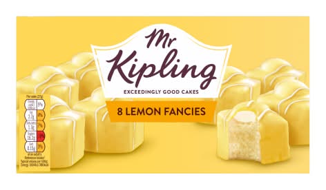 Mr Kipling Lemon, Golden Sponge Fancies Cakes (8 pack)