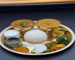 Himalayan 酒&CURRY Himalayan sake&CURRY