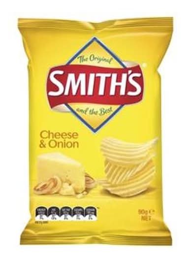 Smith'S Crinkle Cheese & Onion Chips 90G