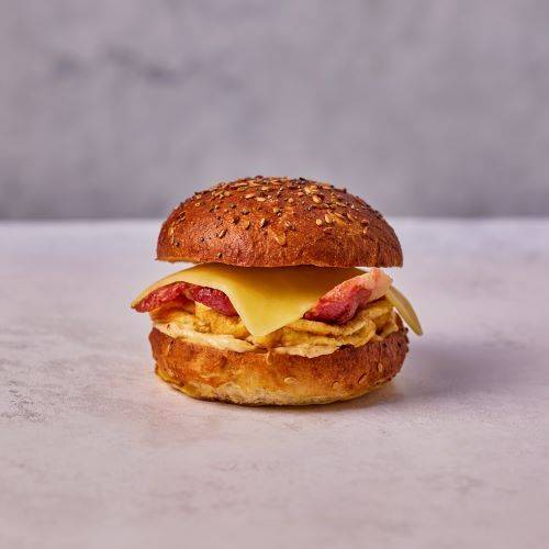 Bacon & Omelette Breakast Roll