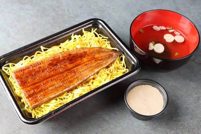 うなとろ重 半尾 Eel & Grated Yam Rice Box - Half Eel