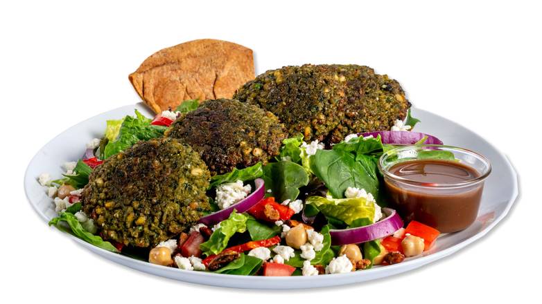 MEDITERRANEAN SALAD w/ FALAFEL