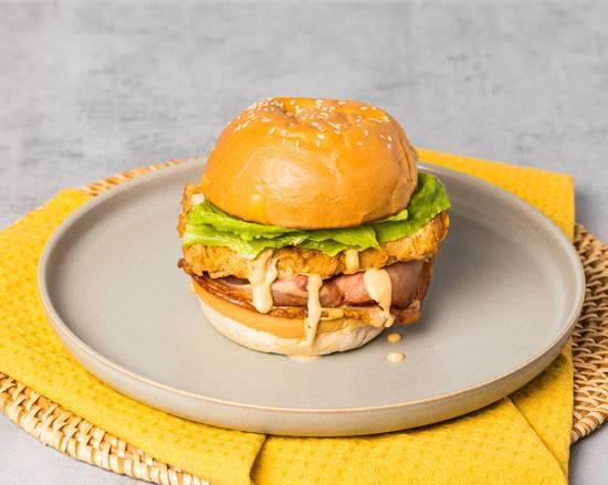 Southern Style Chicken & Bacon Burger