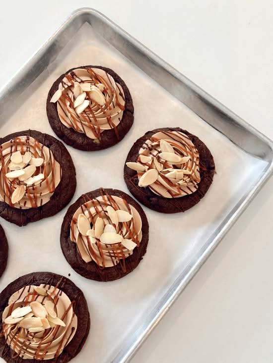 Milk & Co. Gourmet Cookies (York)