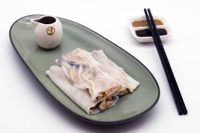 K7. Chicken and Chinese Mushroom Rice Noodle Roll 北菇雞肉腸粉