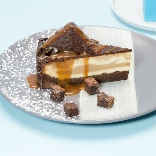 Caramel Fudge Brownie Cheesecake