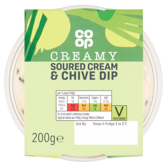 Co-op Soured Cream & Chive Dip, Creamy Vegetable Dip (200g)