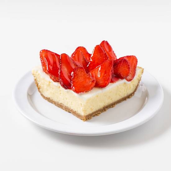 CHEESECAKE WITH STRAWBERRY TOPPING (Slice)