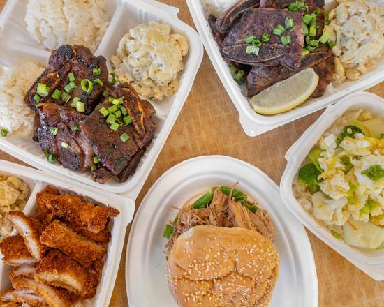 Roxy's Island Grill - Happy Valley