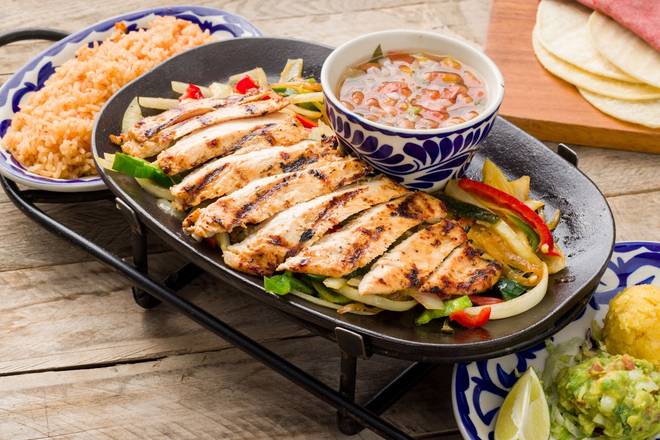 GRILLED CHICKEN BREAST FAJITAS