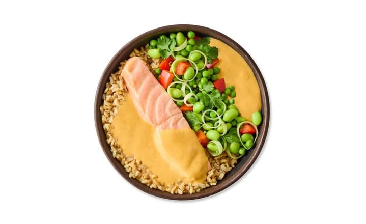 Thai salmon curry