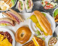 Metro Deli & Pizza