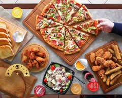 Pizza Pizza (527 Sandwich Street S)