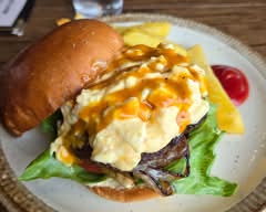 【九州産牛100%使用ハンバーガー】COCOCAFE