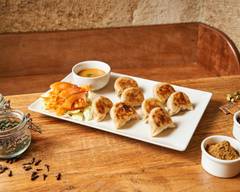 Momo House 🥟 Street food du Nepal et du Tibet 