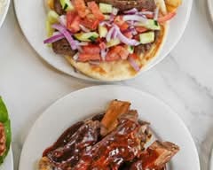 Harry's Cafe (748 Ramona Expy)