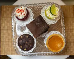 Cadeau Chocolate Town (5627 Getwell Rd, Bldg A10)