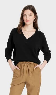 Women's Leisure Studio French Terry Pullover Sweatshirt - Universal Thread™ Black XL: V Neck, Long Sleeve, Below Hip