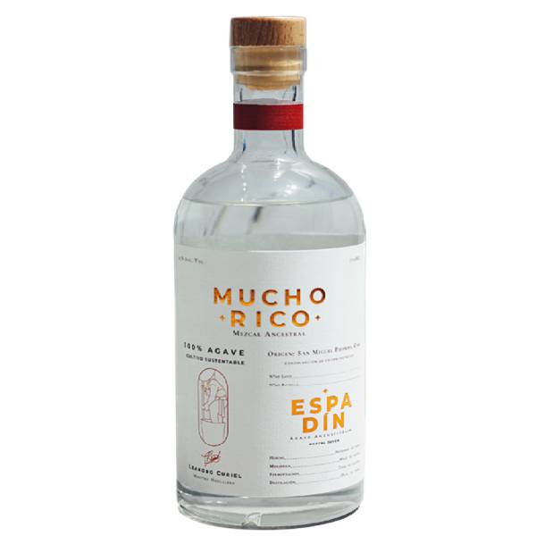 Mucho Rico · Mezcal jovén espadín (700 ml)