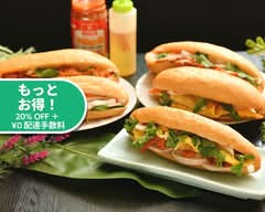 バインミーとおこわの店リスちゃん Soc Con Fast Food