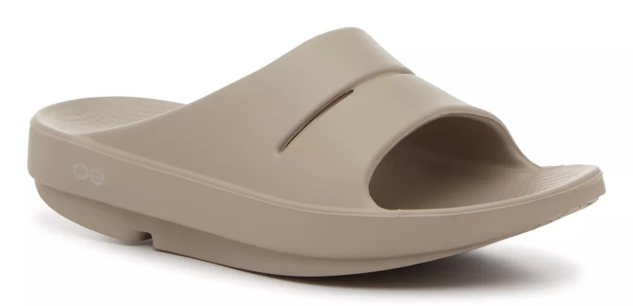 Oofos Ooahh Slide Sandal - Women'S (Nomad Taupe Medium - 11)