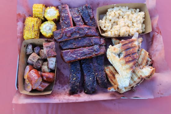 The Golden Pit (Leon)