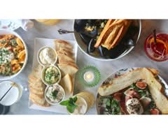 Bar Clementine (553 Main Street)