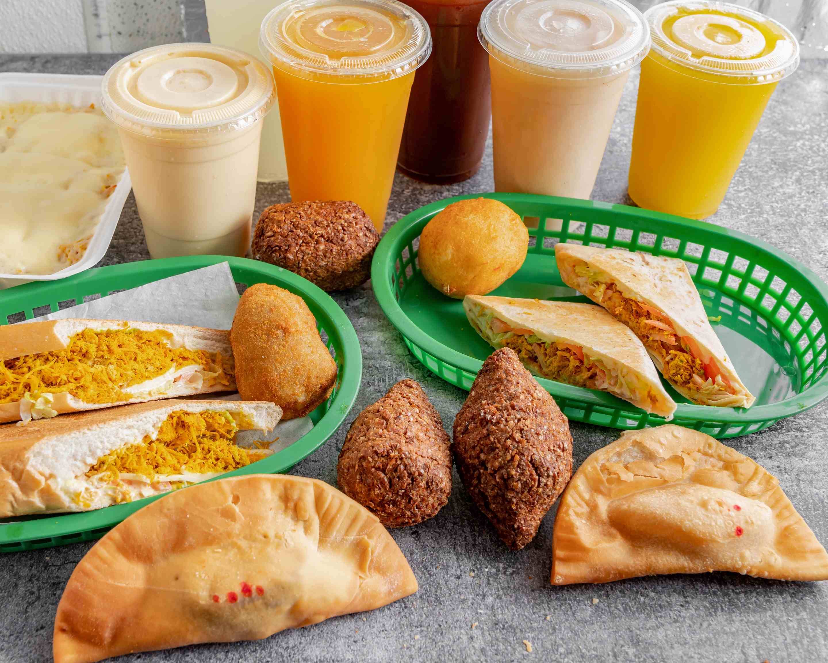 Order Empanadas Monumental La Excelencia Menu Delivery【Menu & Prices