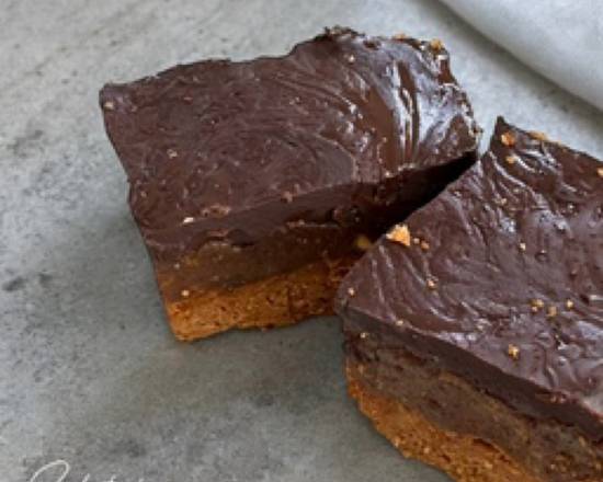 Oliwias (Gluten-Free) Peanut Almond Bar