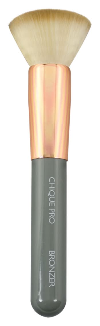 Chique® Pro Bronzer & Contour Makeup Brush