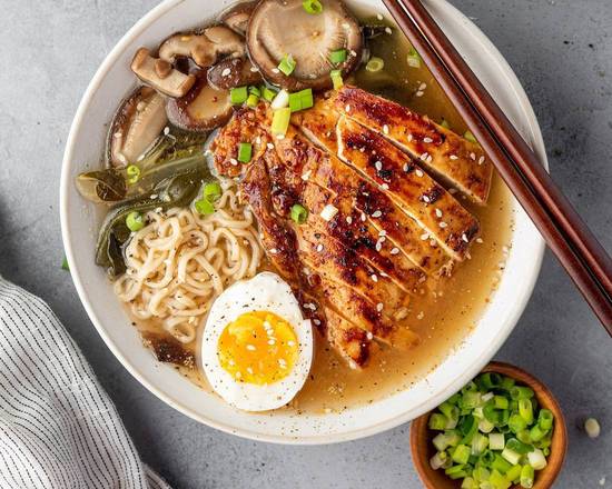 Chicken Ramen (Ramen De Pollo)