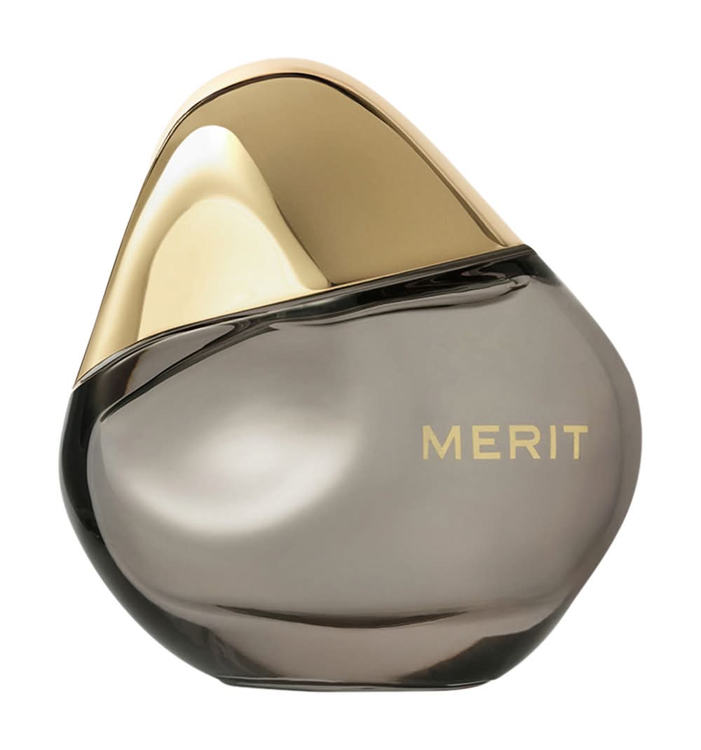 Merit Retrospect™ L’Extrait de Parfum 2 oz / 60 mL Parfum Spray