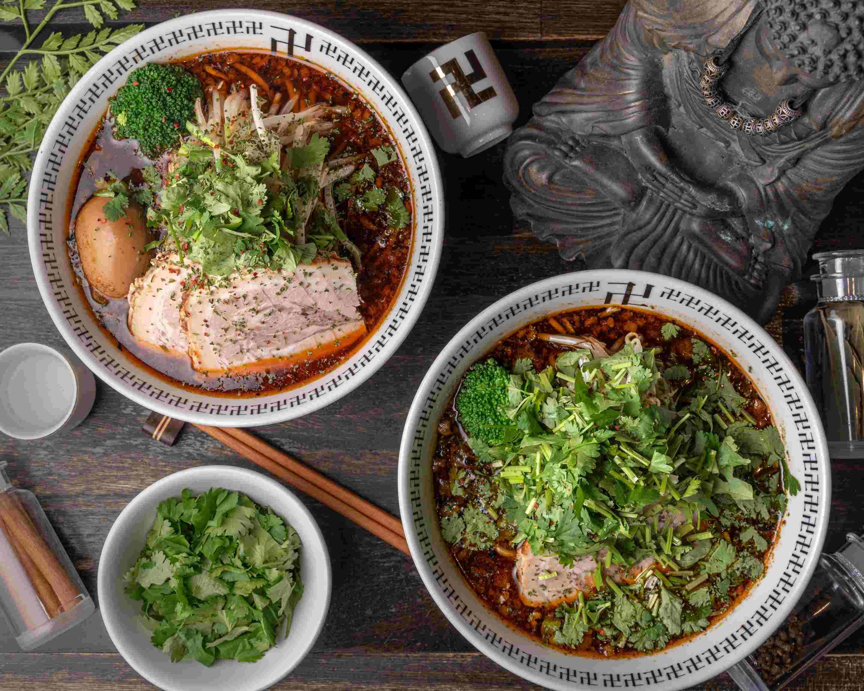 スパイス・ラー麵 卍力 西葛西本店 Spiced Ramen Manriki