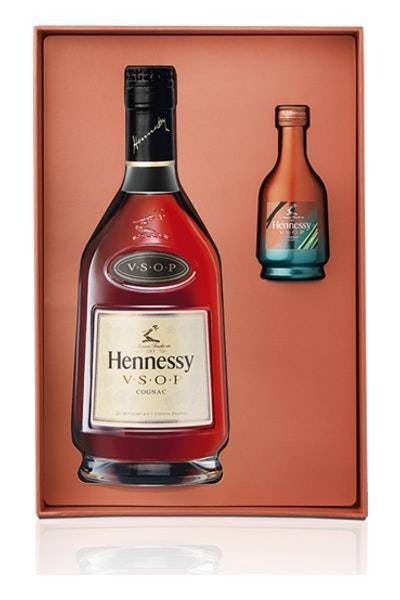 Hennessy Cognac V.s.o.p + Nip (50ml) (750ml bottle)