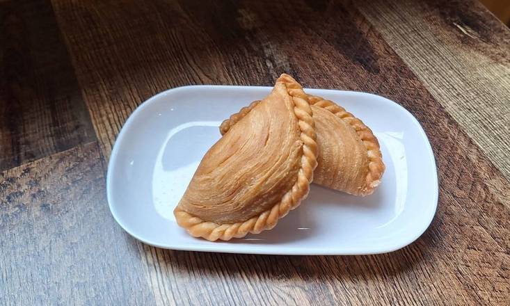 Curry Puff (V)