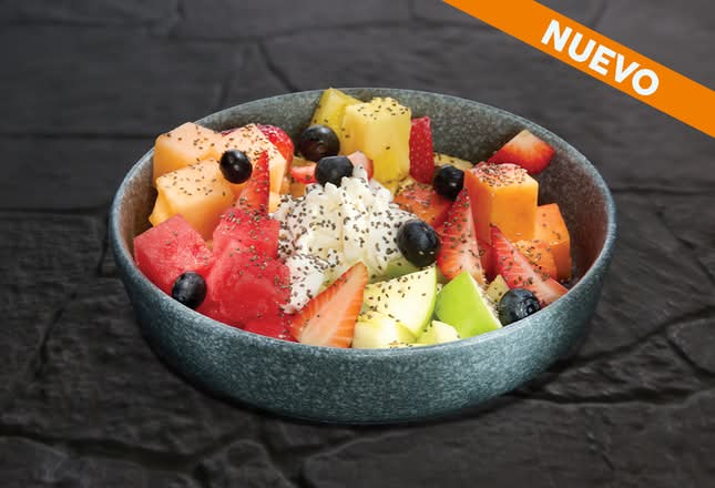 Plato de Frutas con Queso Cottage
