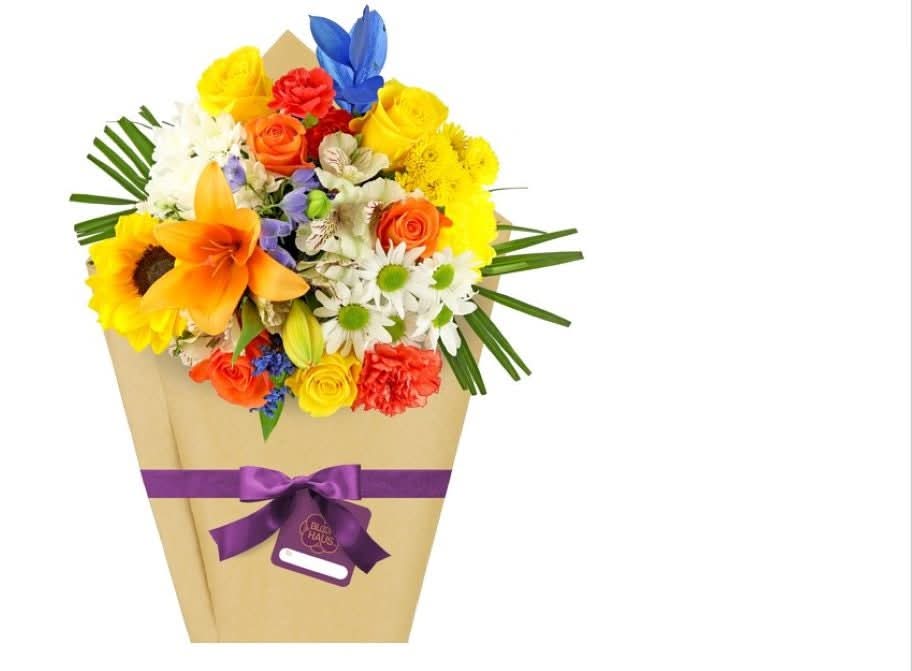 Bloom Haus™ Charming Bouquet - A