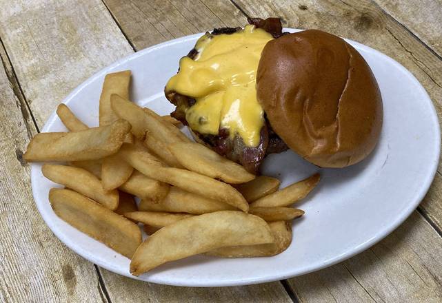 Order Bacon & Cheese Burger #4 food online from Lindburgers store, Jupiter on bringmethat.com