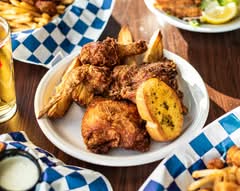 Maxwell House Restaurant (1425 N Ash St)