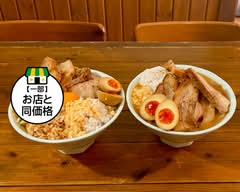 G系らーめん 豚油伝〜ぶゆうでん〜 gkeiramen buyuden