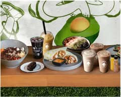 Vitology (Patio Central)