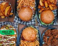 Papi King's Baguettes & Burgers