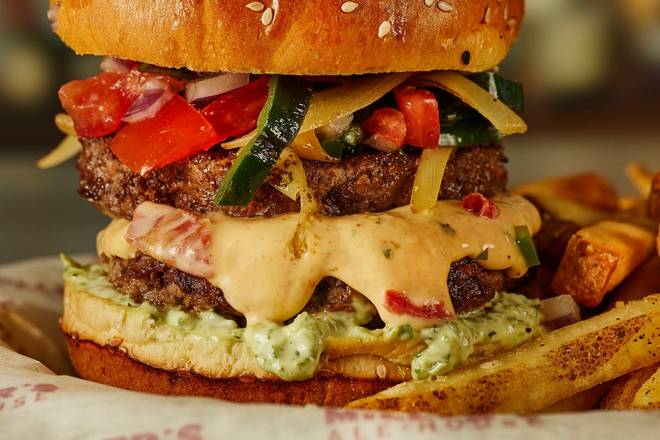 SMASHED QUESO BURGER