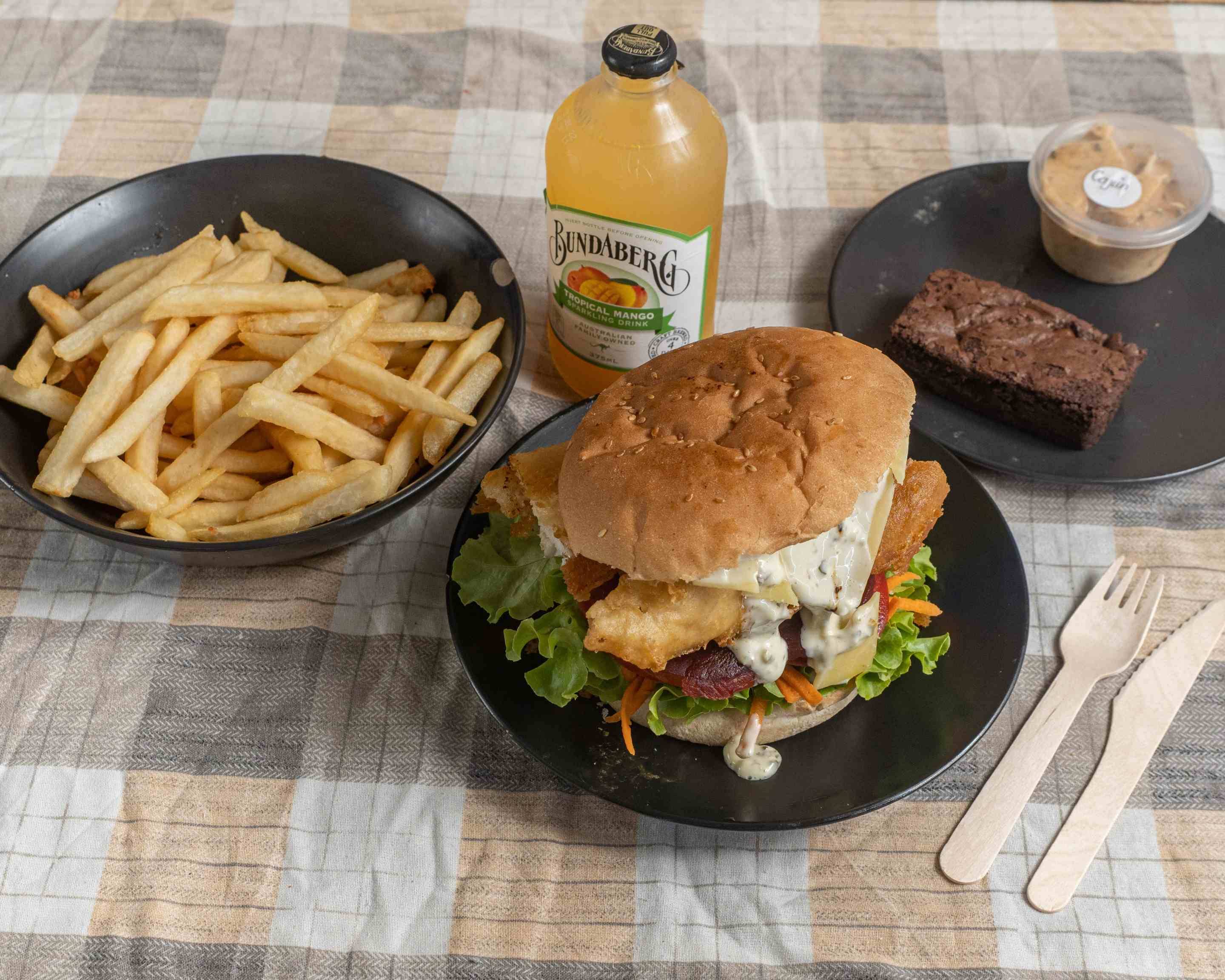 Carinya Takeaway Restaurant Menu Takeout in Mackay Delivery Menu