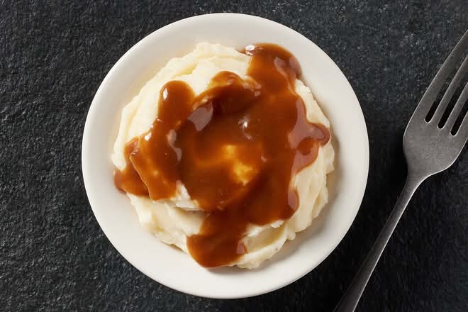 Mashed Potatoes with Brown Gravy